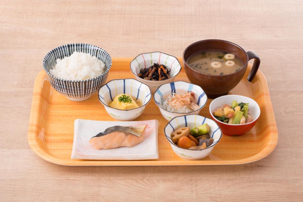 โฮเต็ล ซัน โคลฟเวอร์ โคชิกายะ เอกิ มาเอะ 3* Koshigaya